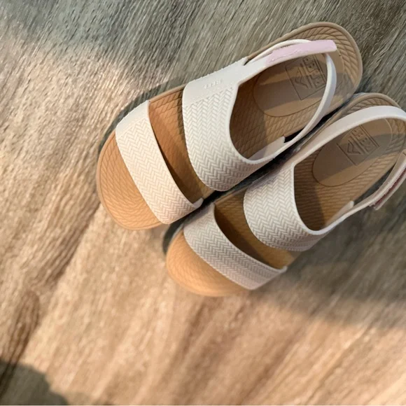 Reef Water Vista Women's Sandals Blush - Picture 2 of 5